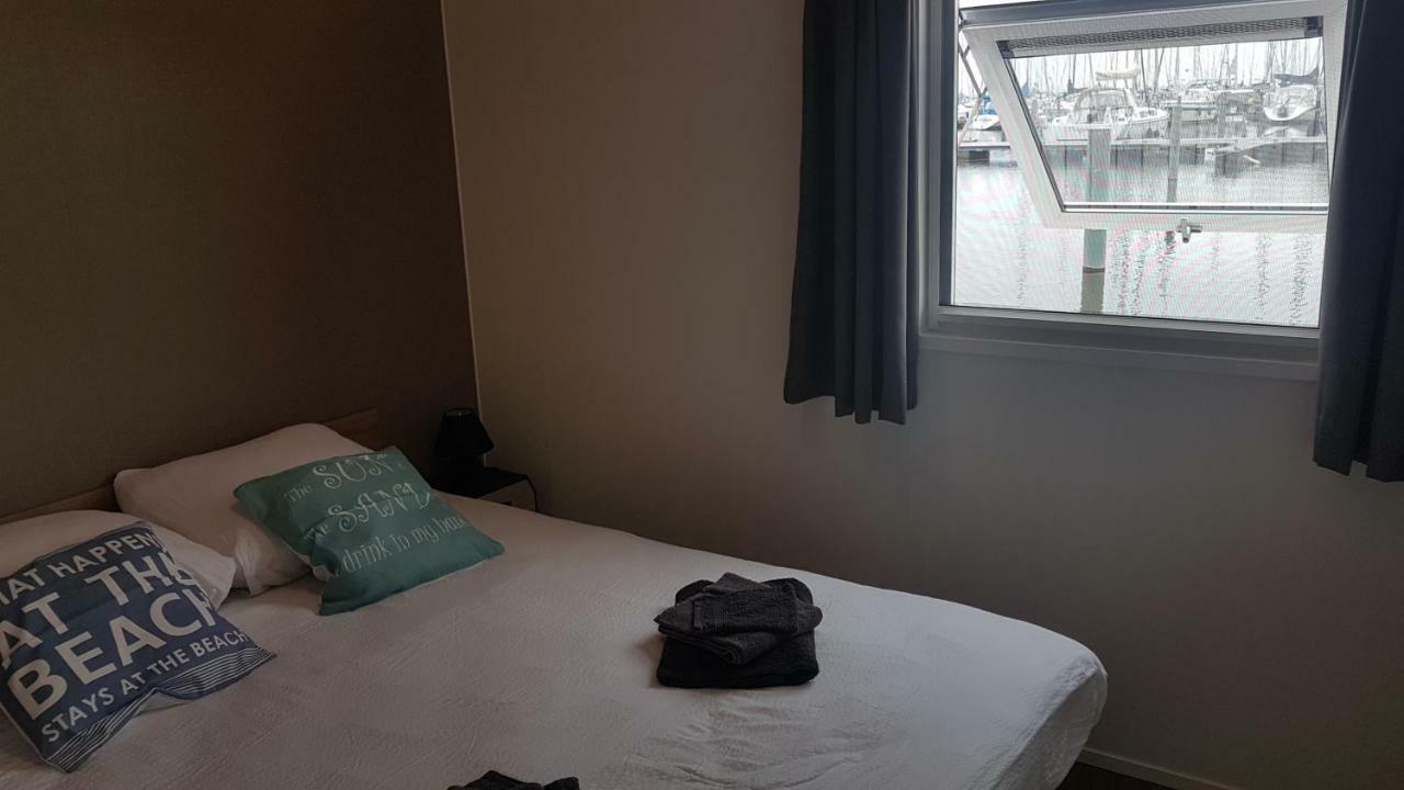 弗莱沃码头最佳海滨水上木屋 莱利斯塔德 外观 照片